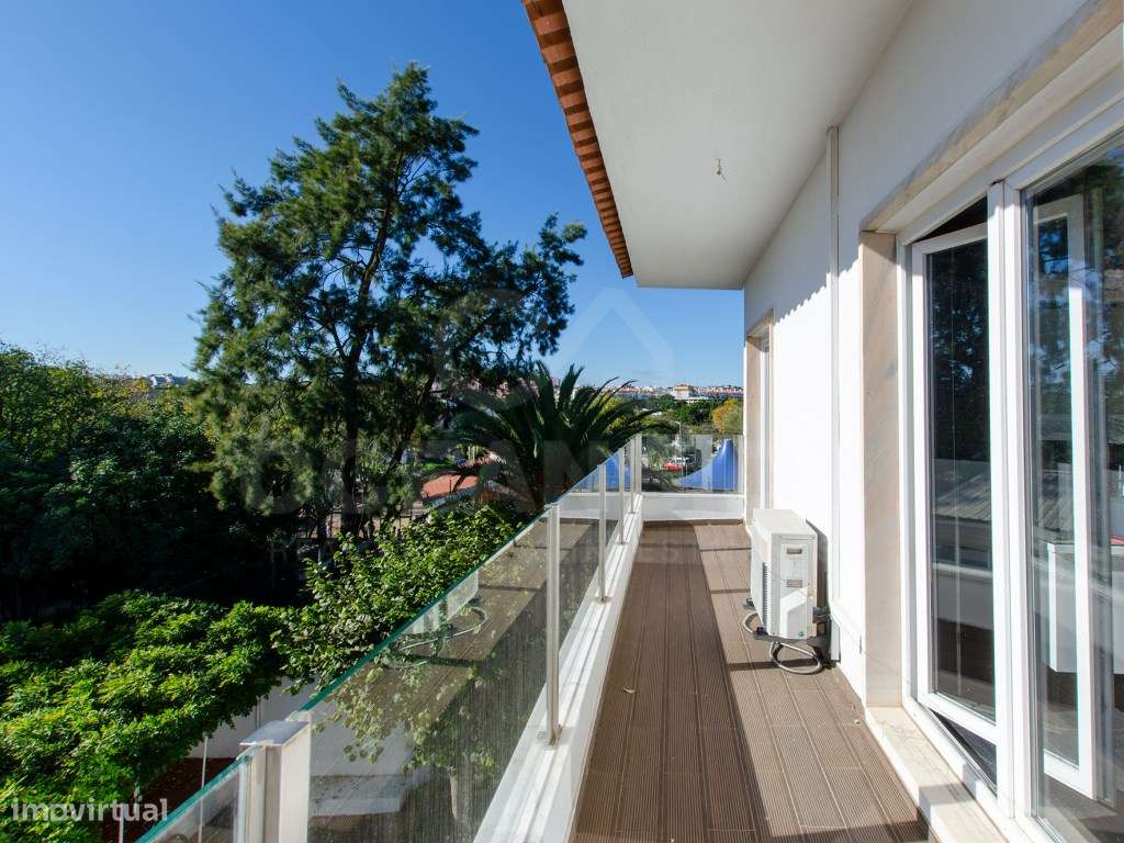 Moradia T4 + 1 em Tercena-33