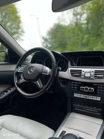 Mercedes-Benz Klasa E 200 BlueTEC 7G-TRONIC Avantgarde - 21