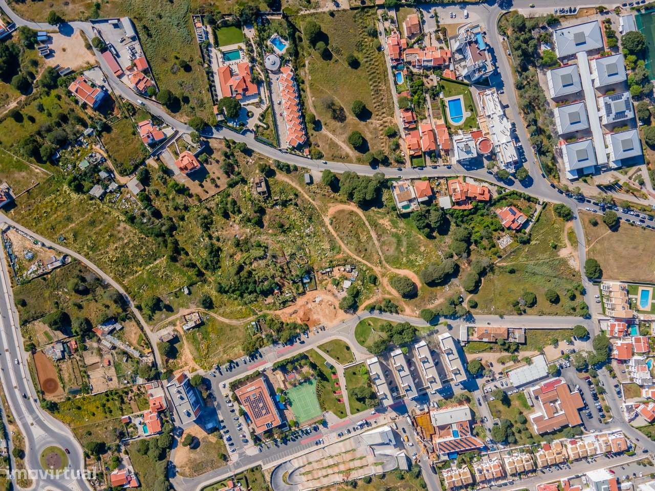 Terreno para construção em Quarteira - Grande imagem: 5/19