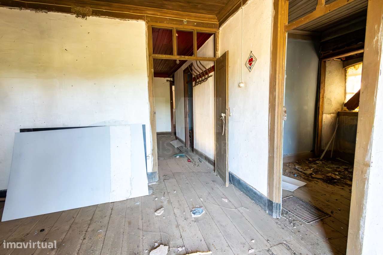 PROPRIEDADE DE CARÁTER NA N2 | 400 m² DE CONSTRUÇÃO, OLIVAL E POTEN...-49