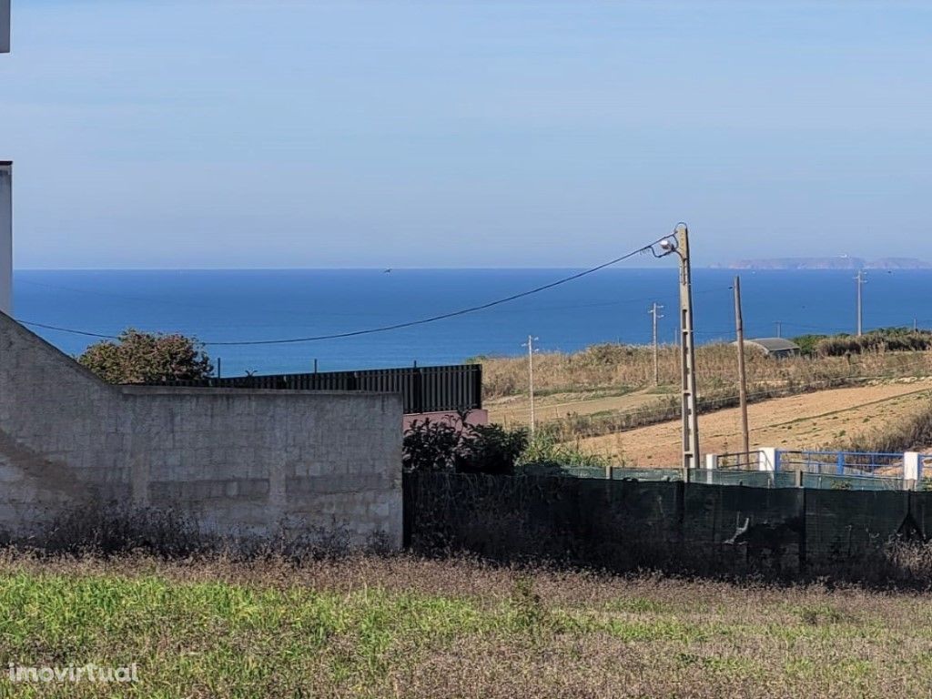 Terreno a apenas 500 metros do mar na Atalaia - Lourinhã ...