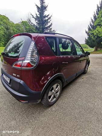 Renault Scenic Xmod 1.6 dCi Energy Bose - 4