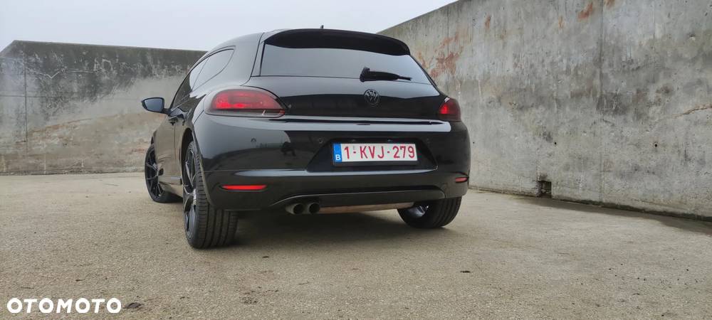 Volkswagen Scirocco 2.0 TDI - 14