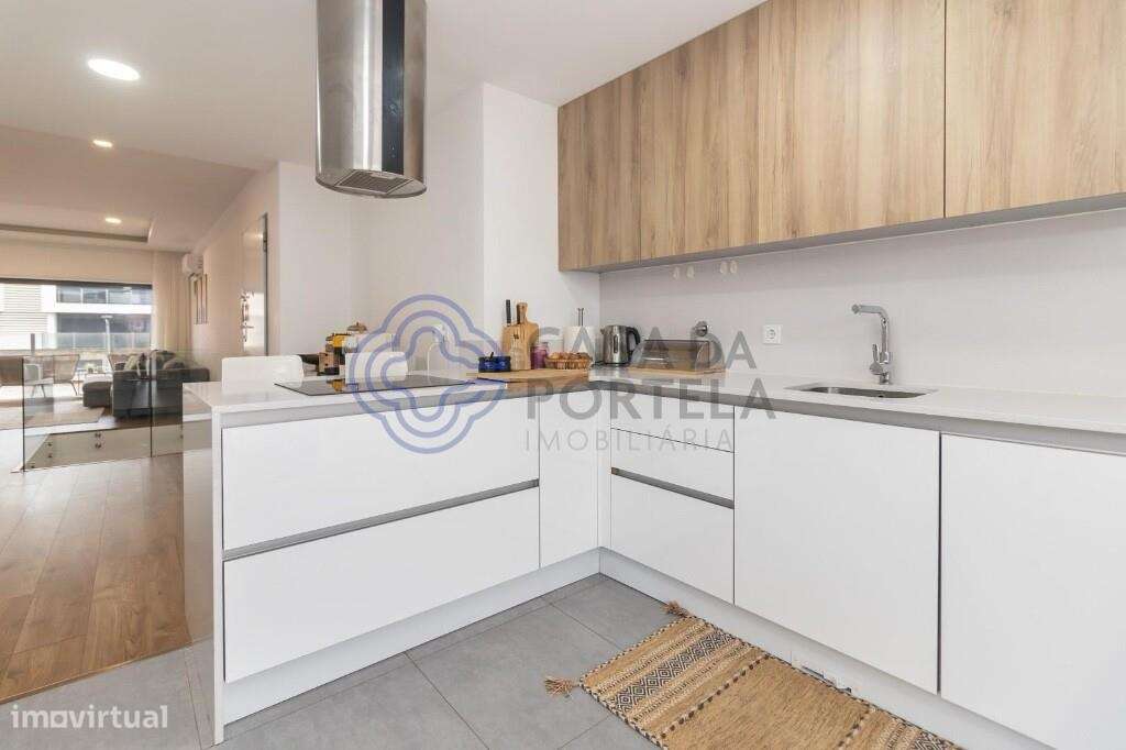 ApartamentoT3 Duplex na Amora -  Design contemporâneo, conforto e Excl-8