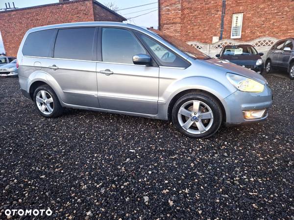 Ford Galaxy 2.0 TDCi DPF Titanium - 4