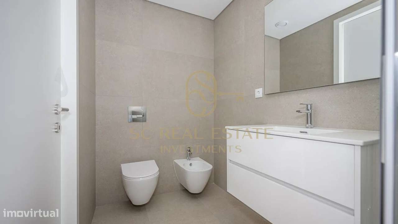 T2 Novo a estrear, 2 Suites, Varanda a Poente em São Mamede Infesta-18