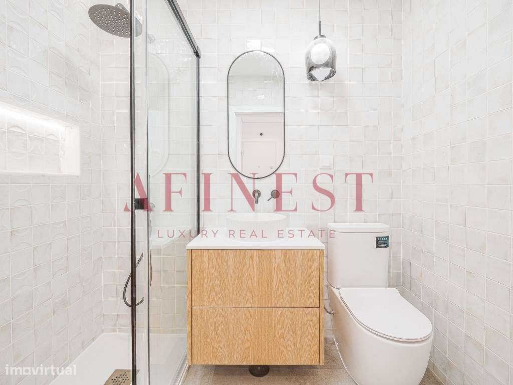 T2 Totalmente Remodelado | Graça | 70m² | Nascente/Poente | Varanda...-30