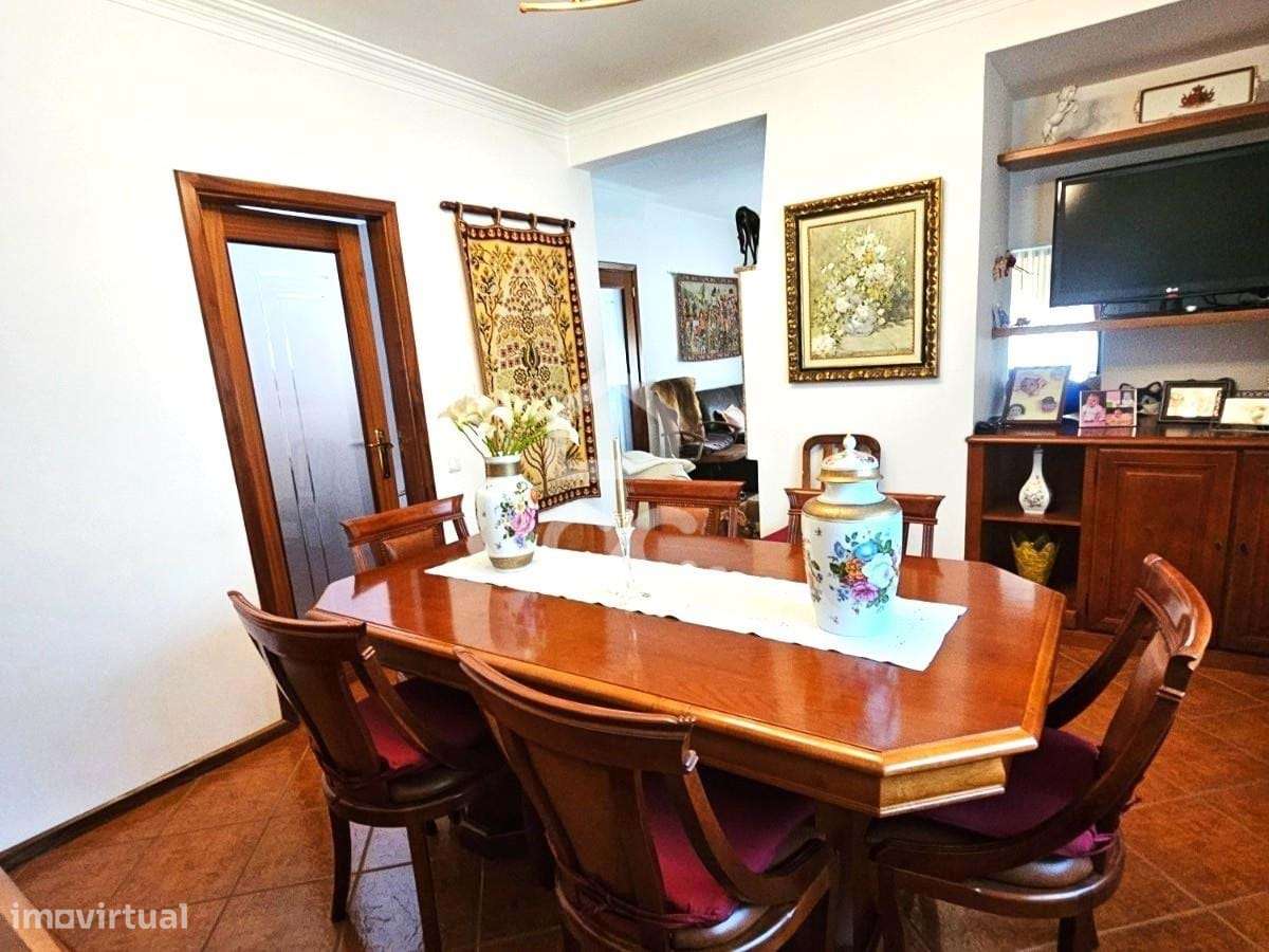 Moradia Individual V3+1 no Centro de Pevidém - Grande imagem: 3/30