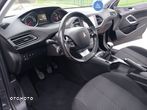 Peugeot 308 1.2 PureTech Allure S&S - 23