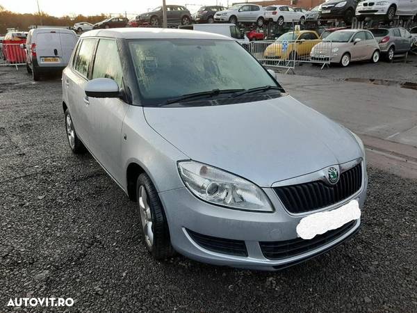 Usa dreapta fata Skoda Fabia 2 2013 Hatchback 1.2 i CGPA - 2