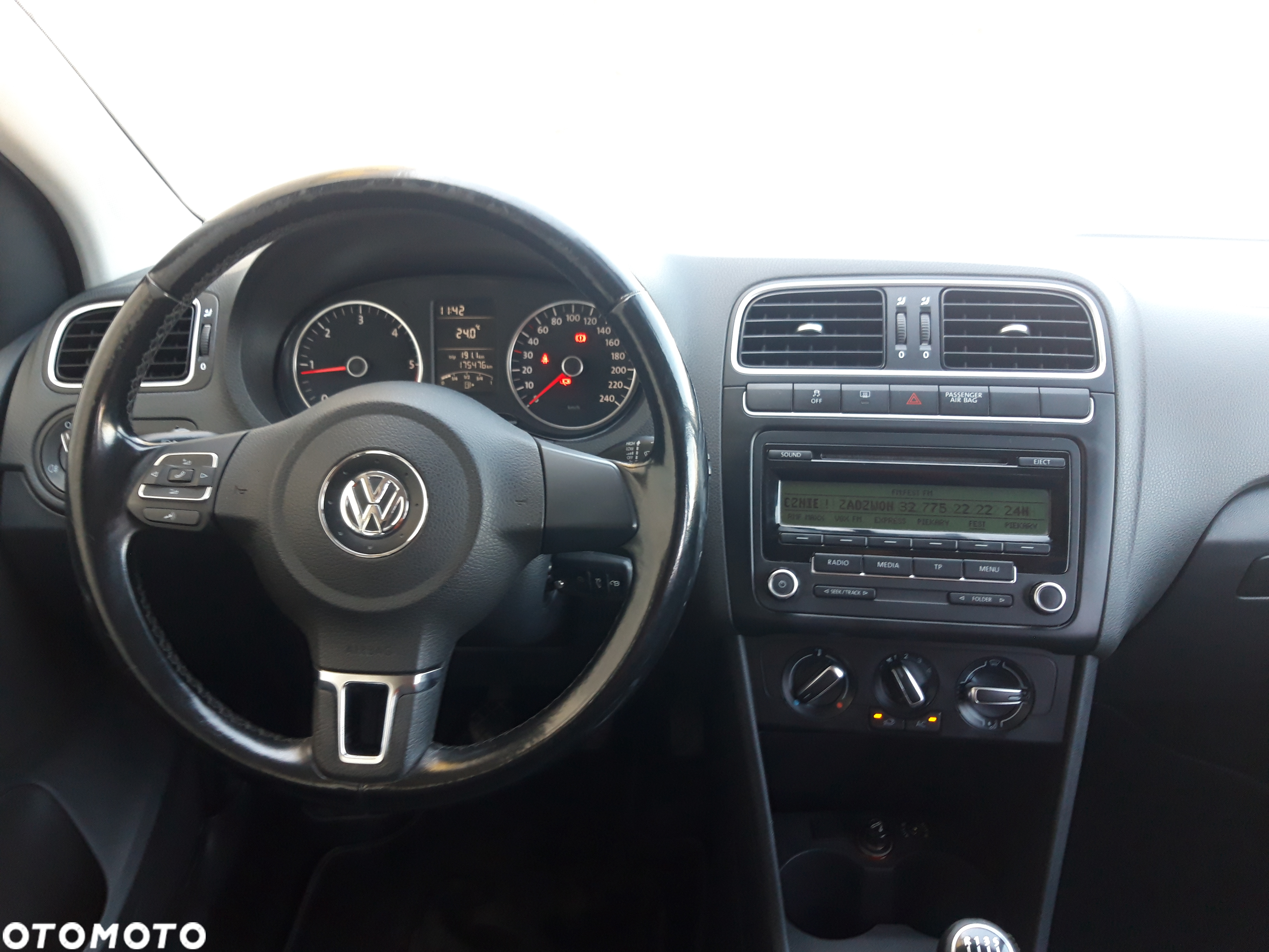 Volkswagen Polo 1.6 TDI DPF Comfortline Optimum - 23