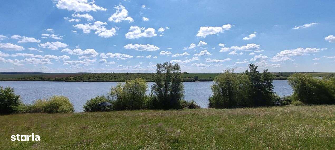 Teren extravilan deosebit, 5755 mp pe malul lacului Miersig, Bihor-2