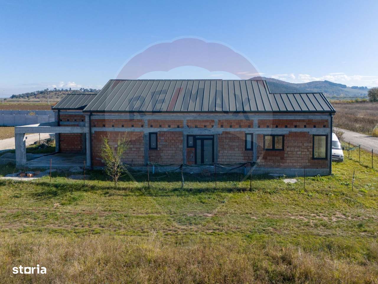 Casa tip duplex, curte separata si acces privat separat - Imagine principală: 4/20