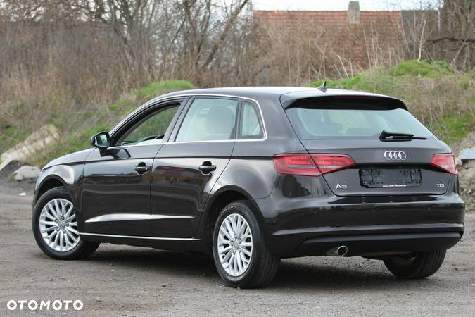 Audi A3 - 8