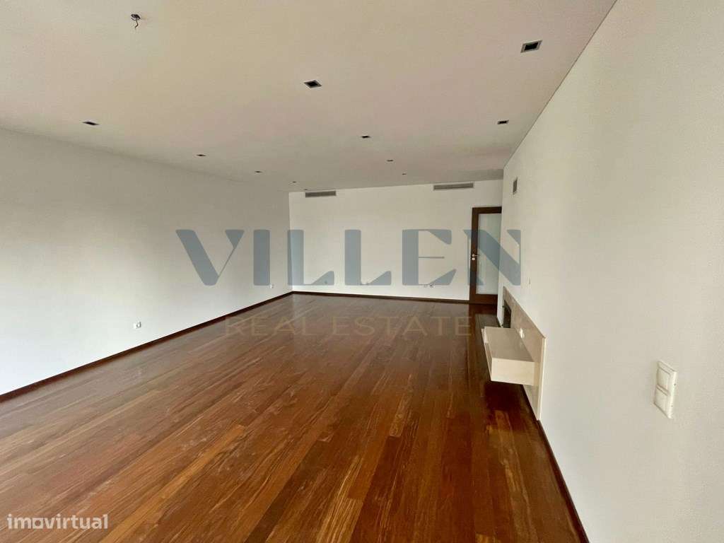 Apartamento T3 com garagem no centro de Santo Tirso - Grande imagem: 5/27