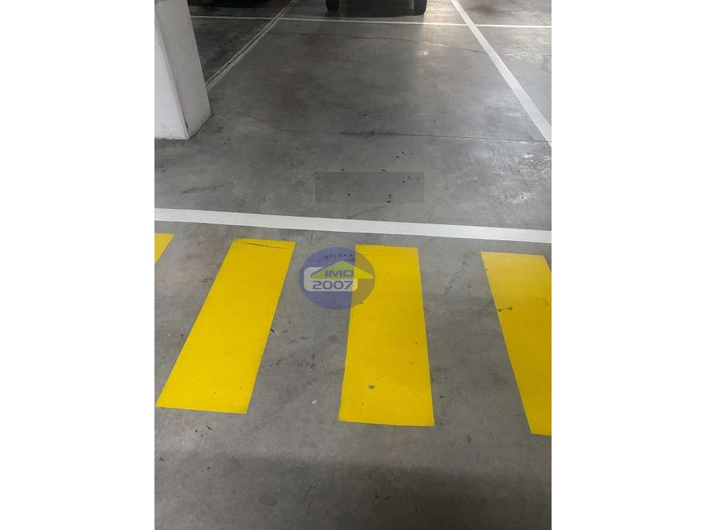 Lugar de Garagem no Antas Studio Residence - Grande imagem: 2/7