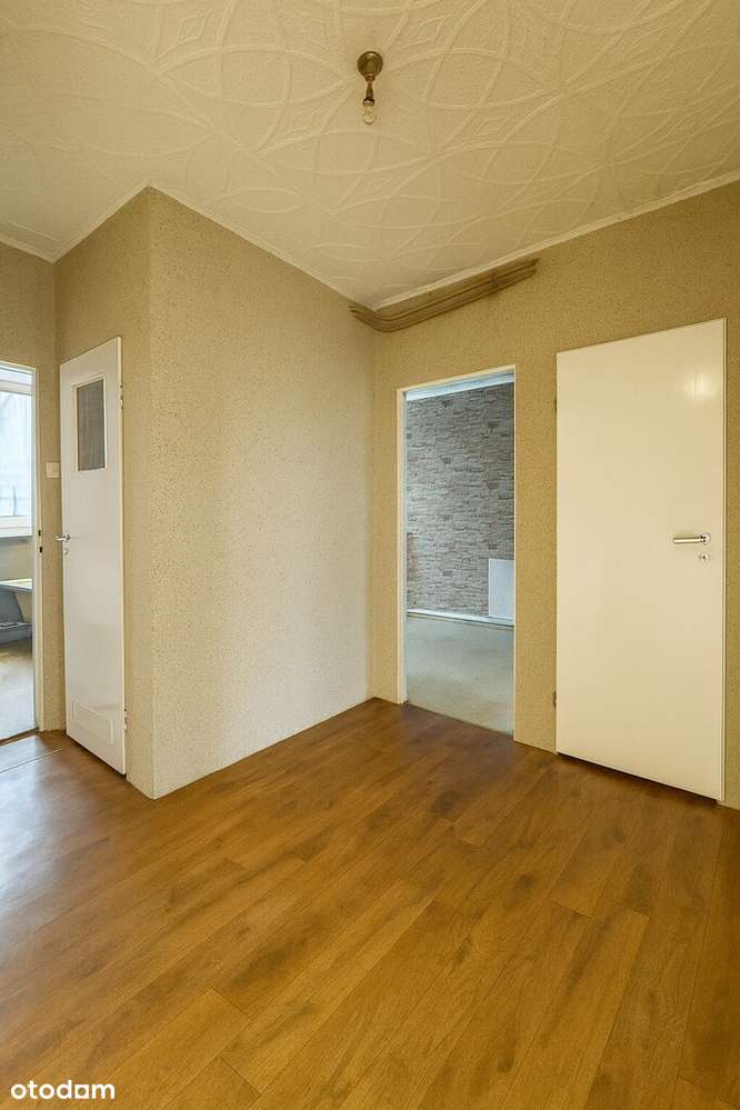 Mieszkanie w lesie - do remontu-15