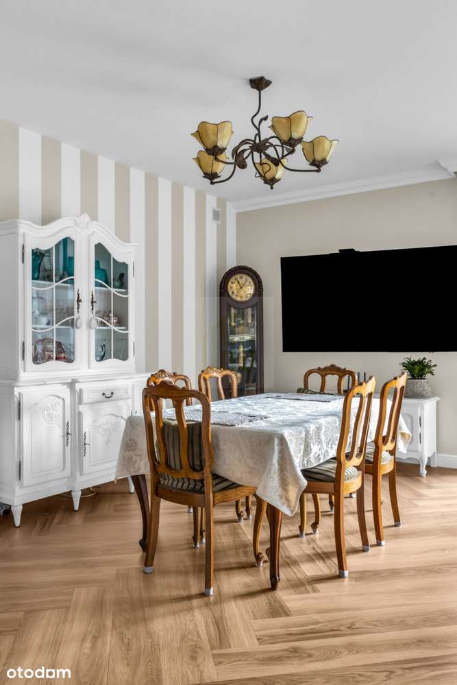 Nowoczesny dom 168,89 m² – cisza, las i przestrzeń-9