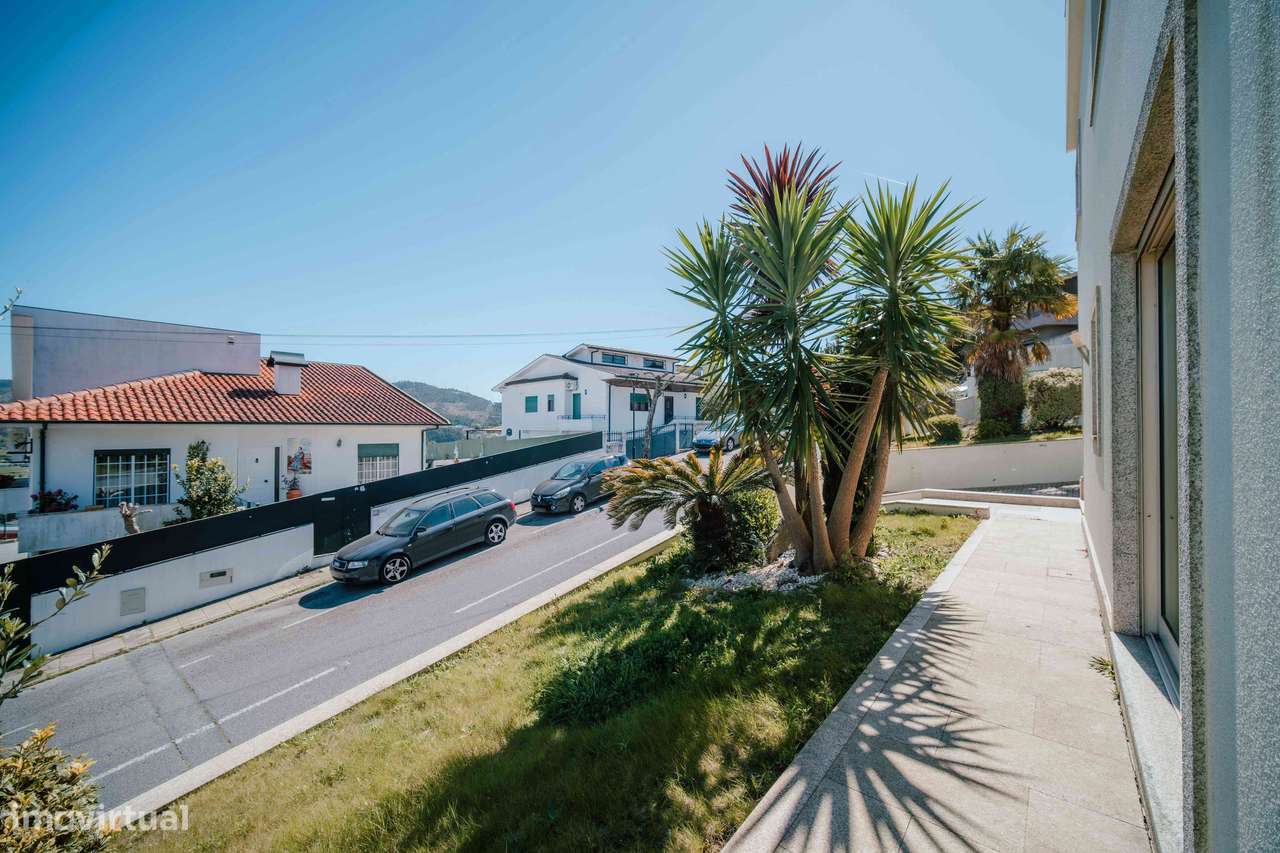 Fantástica Moradia Individual T3 em Aldão- Guimarães - Grande imagem: 5/49