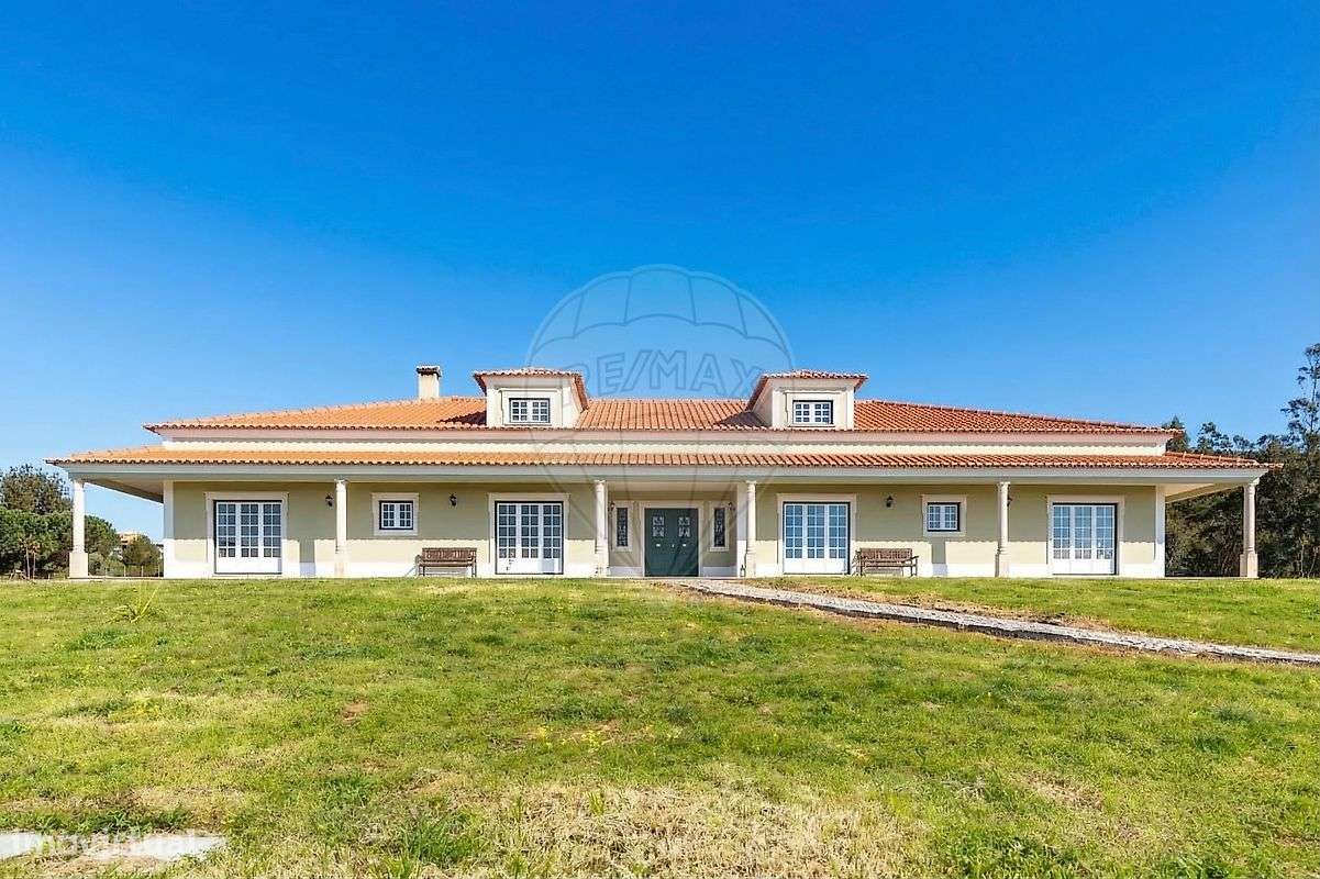 Moradia T5 para venda - Grande imagem: 2/47