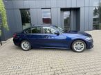 BMW Seria 3 330i Advantage sport - 5