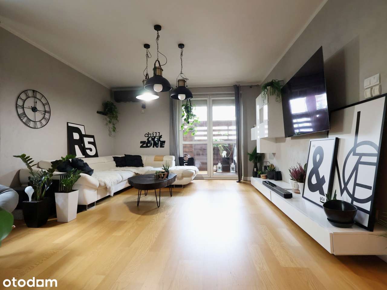 MIESZKANIE 4 POKOJOWE I TARAS 50m2 I GARAŻ I GOTOWE DO WPROWADZENIA-3