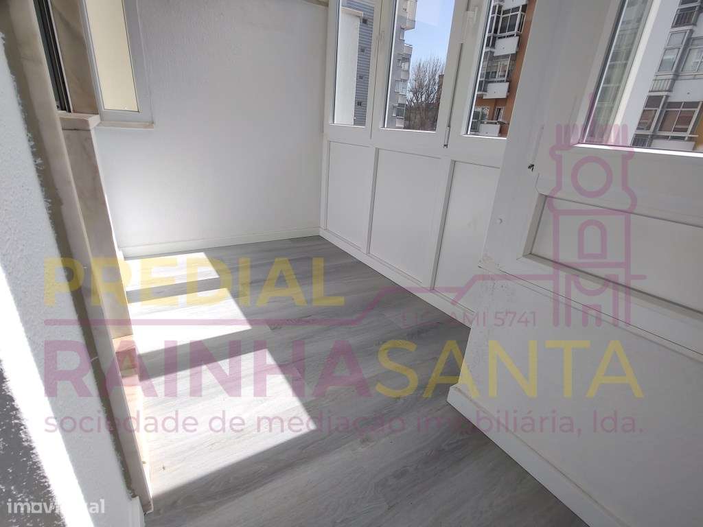 Apartamento T2 totalmente remodelado Oeiras - Grande imagem: 3/13