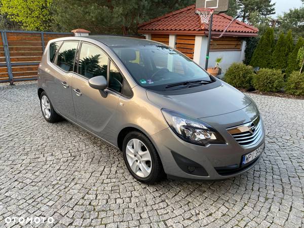 Opel Meriva 1.4 T Cosmo - 1