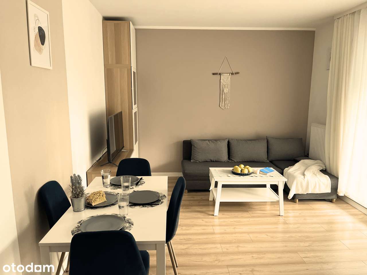2-pokojowe mieszkanie z garderobą i 15m2 loggią i parkingiem w hali