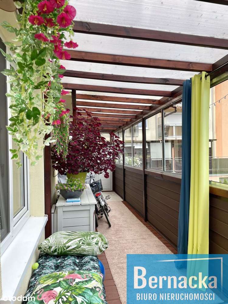 Nowoczesne 3-pokojowe z dużym tarasem-6