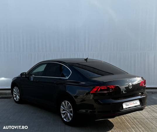 Volkswagen Passat 2.0 TDI DSG Comfortline - 3