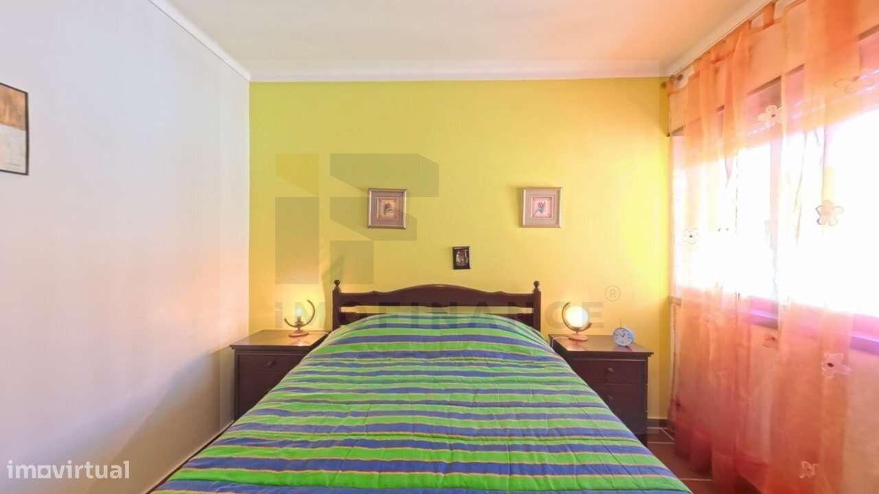 Apartamento T2 junto á praia de Consolação-9
