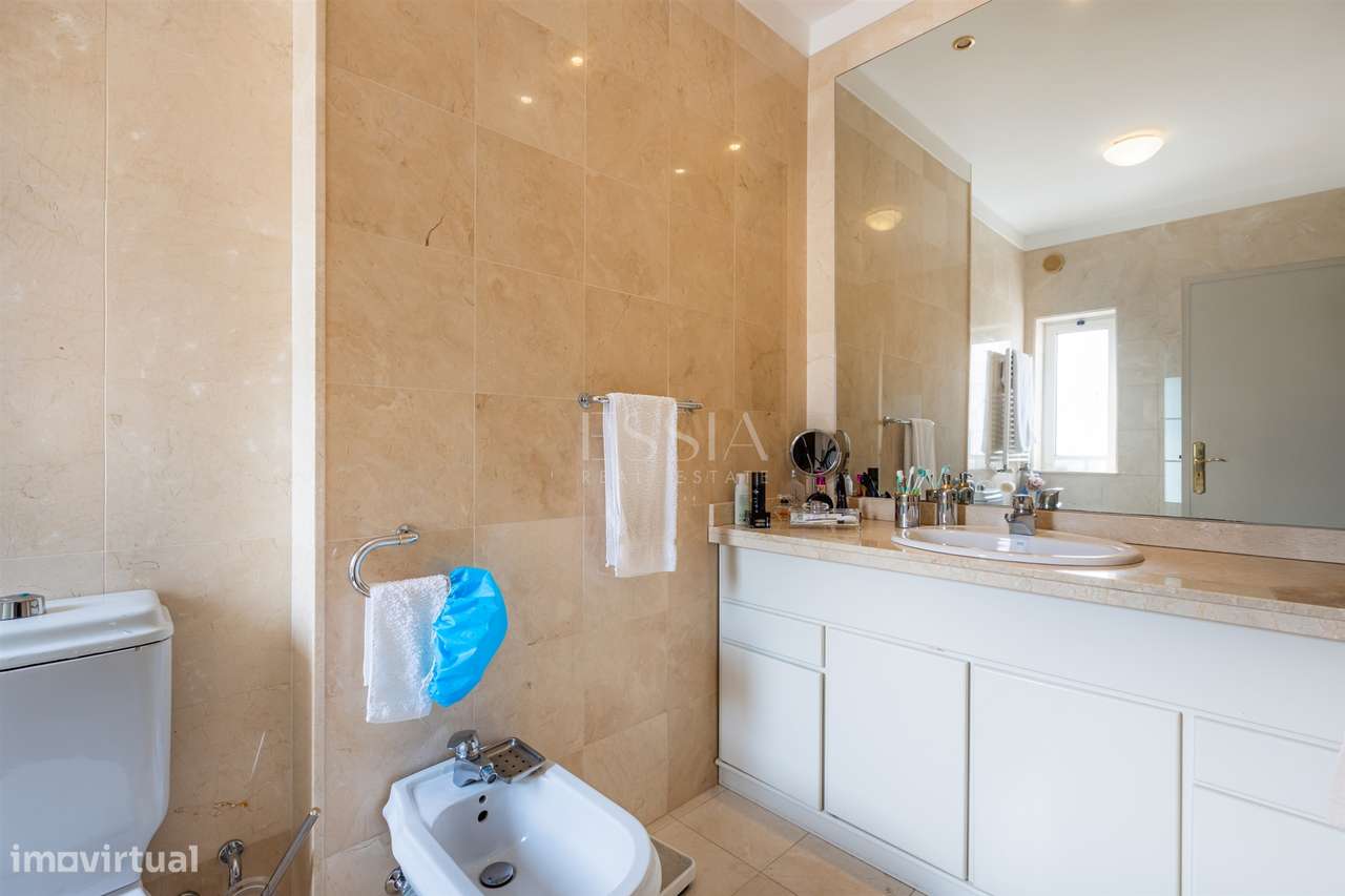 Moradia T4 em Leça da Palmeira | Moradia T4 Porto Matosinhos-29