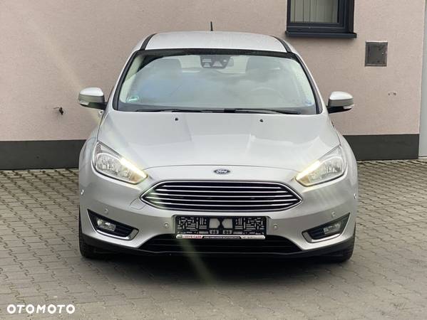 Ford Focus Turnier 1.5 TDCi DPF Start-Stopp-System Business - 29