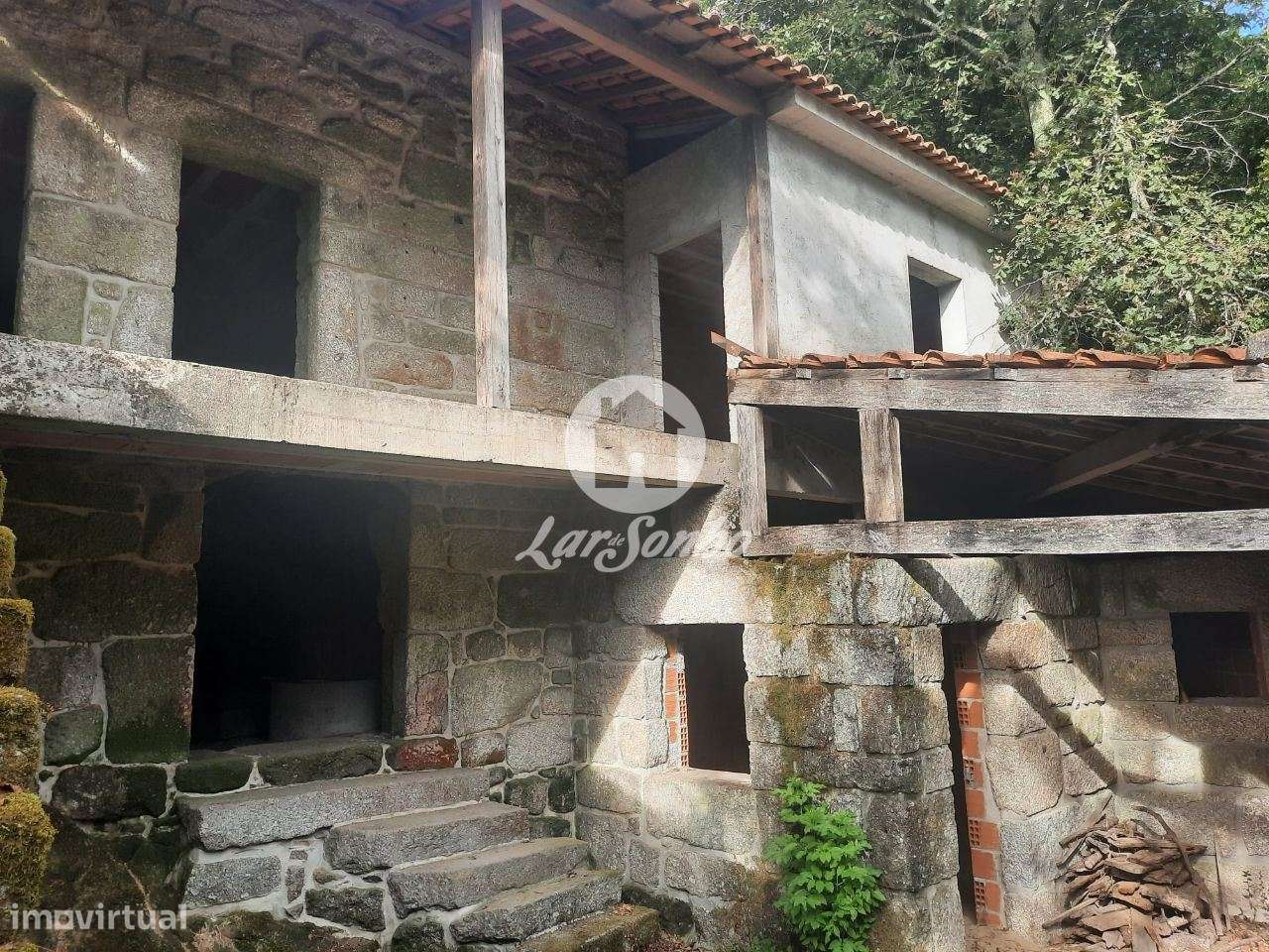 Moradia em Pedra para Restaurar em Moreira do Rei, Fafe-13