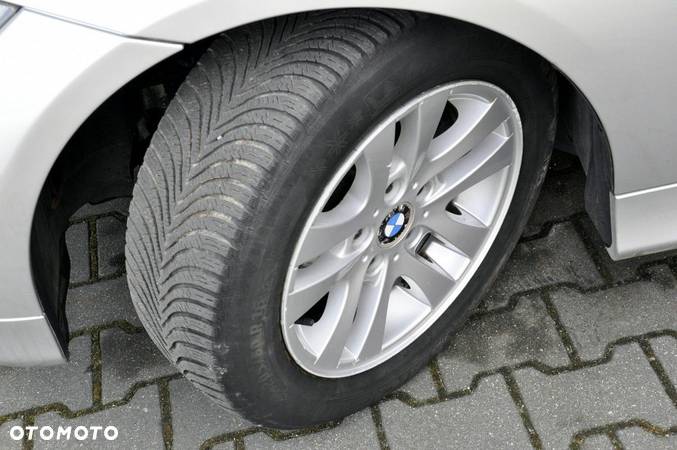 BMW Seria 3 - 13