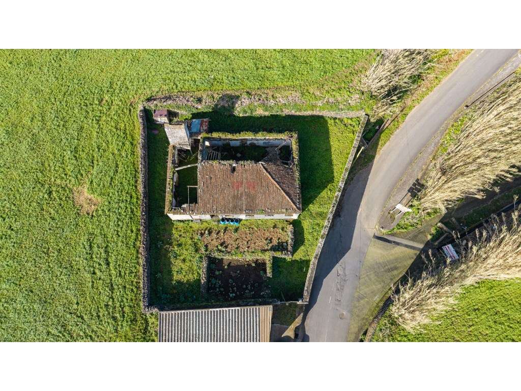 Produto Único, junto ao Porto e Farol da Ribeirinha, Ponta do Cintr...-17