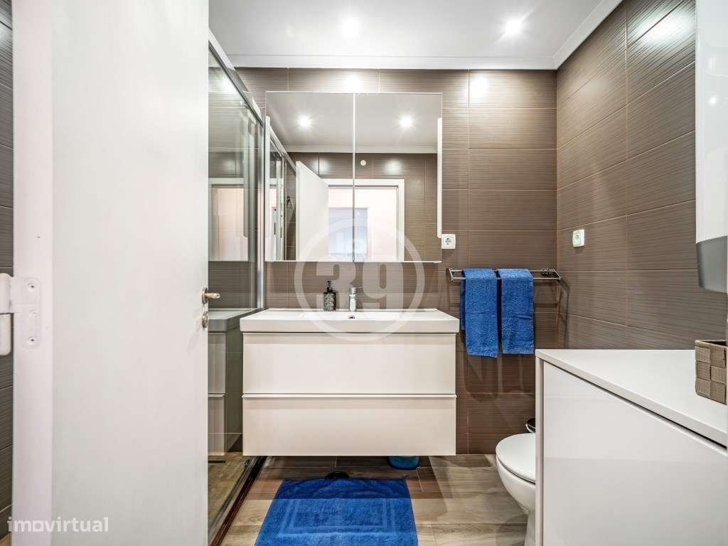 Apartamento T0+1 com Terraço Privativo e Licença AL | Torre da Medr...-16