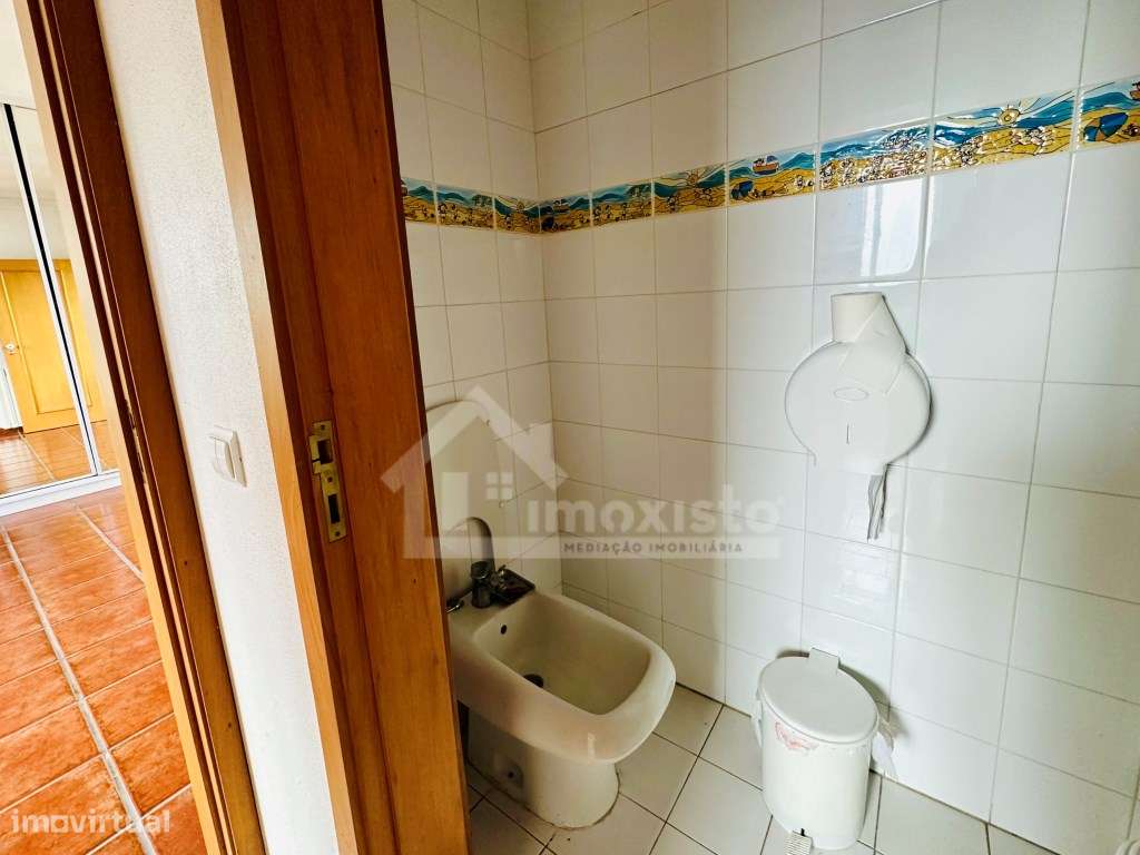 Moradia T6 pronta a habitar com piscina em Lousã-22