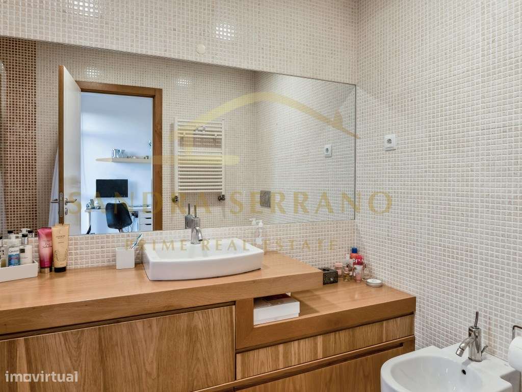 Magnifico apartamento T4 com 4 Suítes-9