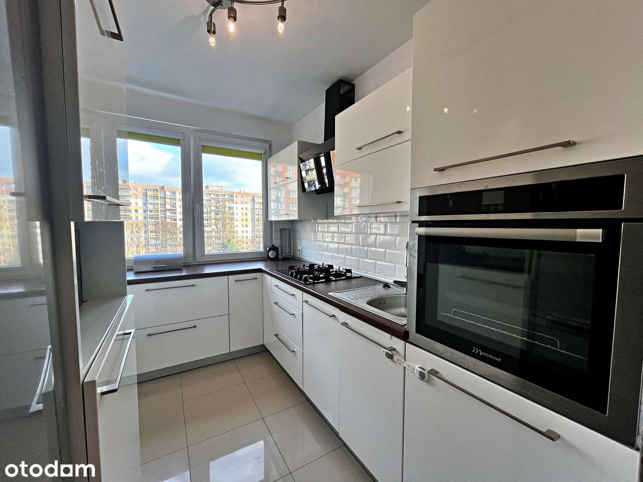 2 pokojowe mieszkanie z balkonem i klimatyzacją -ul. Śmigłego Rydza 36-5