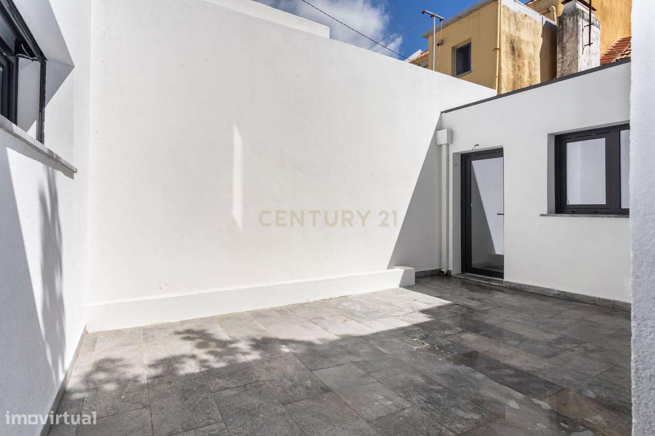 Moradia Nova T2 - Seixal-24