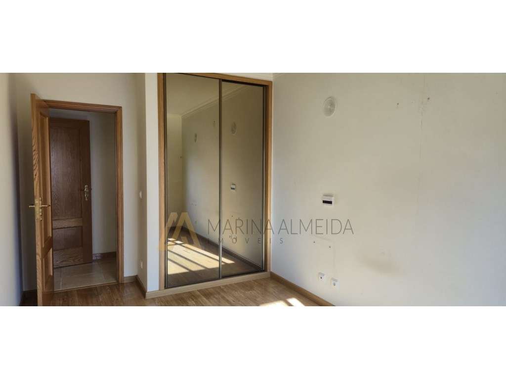 Apartamento t2 1º andar muito luminoso, com varanda despensa e arre...-14