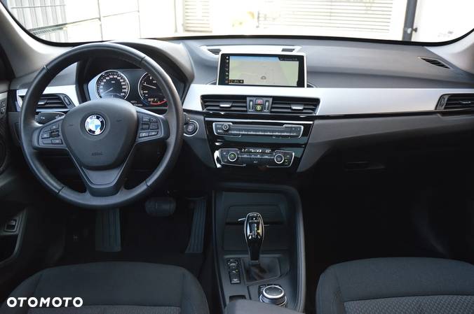 BMW X1 xDrive18d Advantage - 14