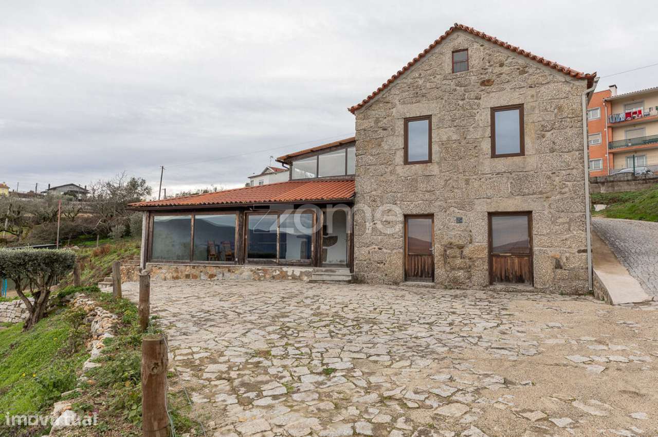 Moradia T3 com terreno de 3500m2 para arrendamento - Grande imagem: 5/59