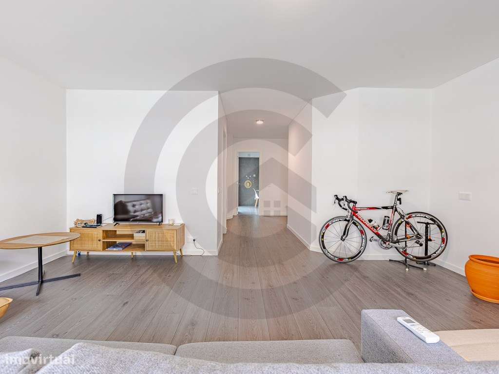 Apartamento T1 Moderno com Garagem - Grande imagem: 3/9