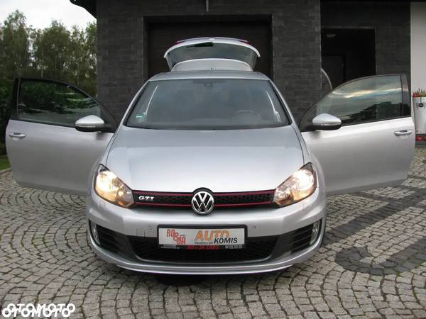 Volkswagen Golf 2.0 GTI DSG - 19