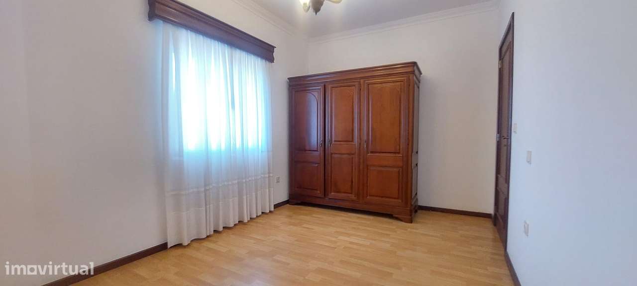 APARTAMENTO T2 - CARVALHAL-10