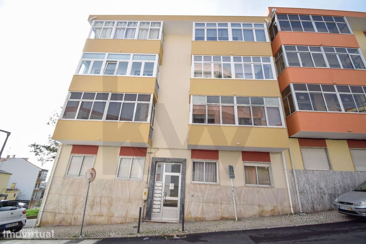 T2 Totalmente Remodelado | Pronto a habitar | Alverca-27