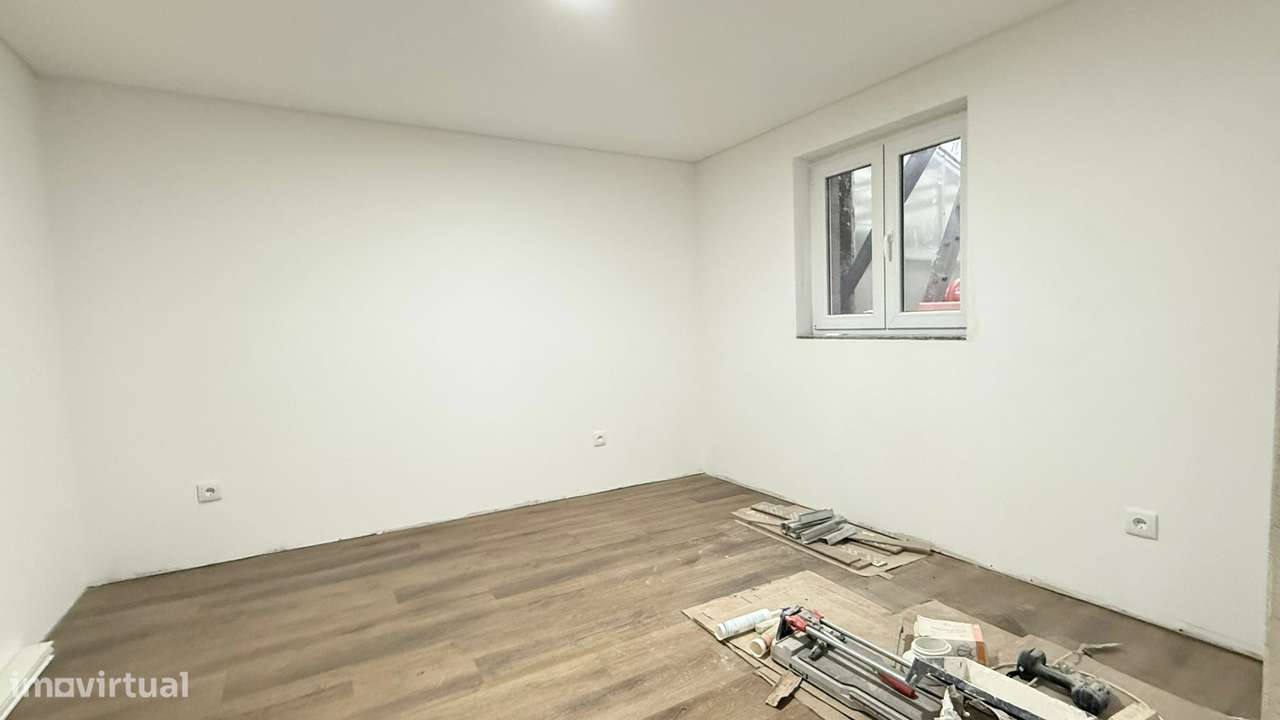 Moradia T3 + T1 Remodelada em Ermesinde-26